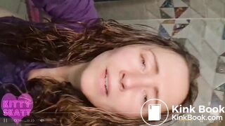 SCAT - Sexy girls Pooping 2