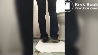 SCAT - FoxyJ pooping