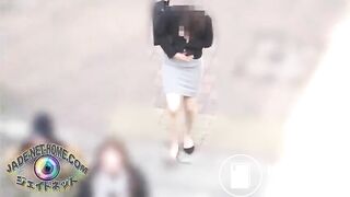 SCAT - Asian girls pooping in the toilet 2