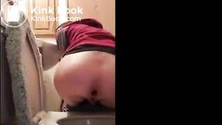 SCAT - Hot girls Pooping