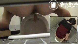 SCAT - Asian girls pooping in the toilet 7