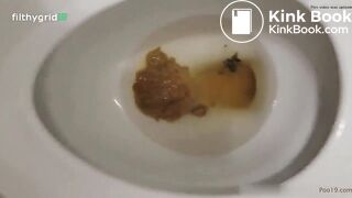 SCAT - Hot girls Pooping