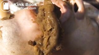 SCAT - Asian girls pooping in the toilet 7