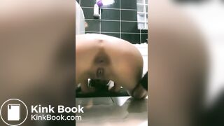 SCAT - Hot girls Pooping
