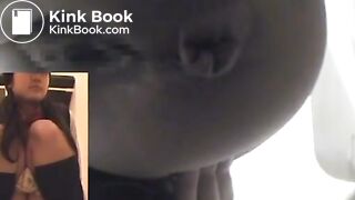SCAT - Asian girls pooping in the toilet