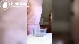 SCAT - Sexy girls Pooping 5