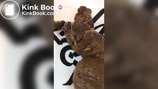 SCAT - Sexy girls Pooping 4