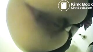SCAT - Asian girls pooping in the toilet 6