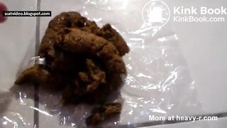 SCAT - Sexy girls Pooping 3