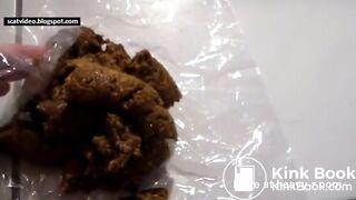 SCAT - Sexy girls Pooping 3