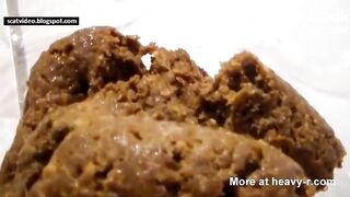 SCAT - Sexy girls Pooping 3