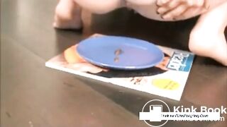SCAT - Sexy girls Pooping 6