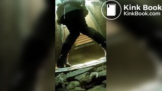 SCAT - Asian girls pooping in the toilet 3