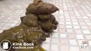 SCAT - Asian girls pooping in the toilet 3