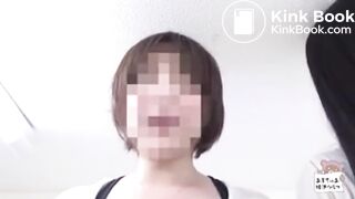 SCAT - Asian girls pooping in the toilet 3
