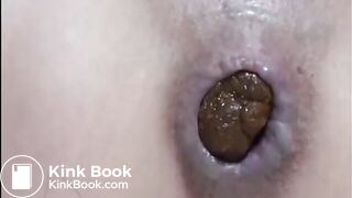 SCAT - Sexy girls Pooping 3