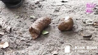 SCAT - Sexy girls Pooping 6
