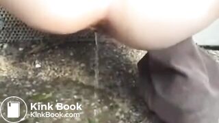 SCAT - Sexy girls Pooping 9