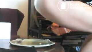 SCAT - Sexy girls Pooping 12