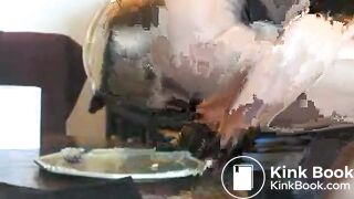 SCAT - Sexy girls Pooping 12