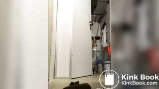 SCAT - Sexy girls Pooping 13
