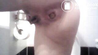SCAT - Sexy girls Pooping 14