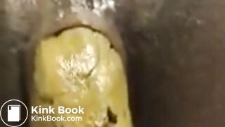 SCAT - Sexy girls Pooping 8
