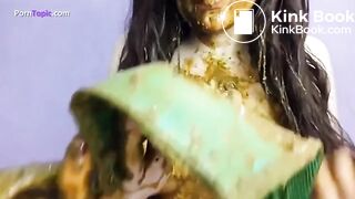 SCAT - Sexy girls Pooping 9