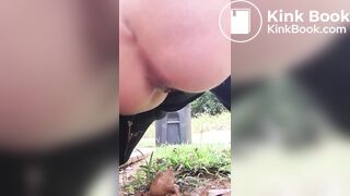 SCAT - Sexy girls Pooping 14