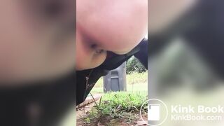 SCAT - Sexy girls Pooping 14