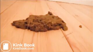 SCAT - Sexy girls Pooping 17