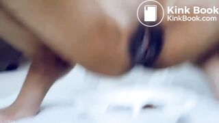 SCAT - Sexy girls Pooping 18