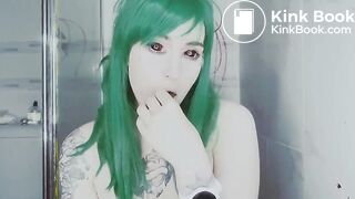 SCAT - Sexy girls Pooping 10