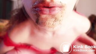 SCAT - Sexy girls Pooping 16