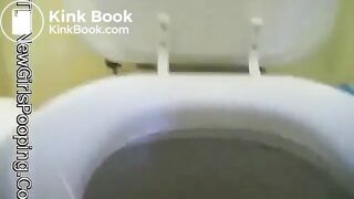 SCAT - Sexy girls Pooping 8