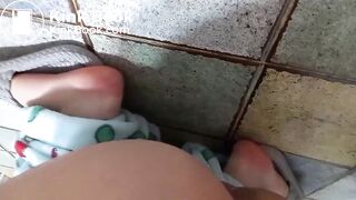 SCAT - Sexy girls Pooping 15