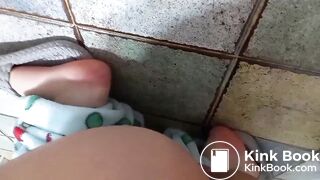 SCAT - Sexy girls Pooping 15
