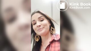 SCAT - Sexy girls Pooping 17