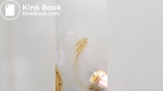 SCAT - Sexy girls Pooping 17
