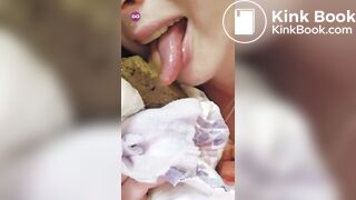 SCAT - Sexy girls Pooping 13