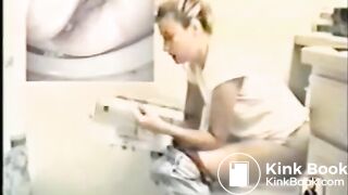 SCAT - Sexy girls Pooping 18