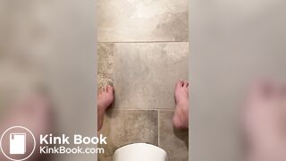 SCAT - Sexy girls Pooping 17