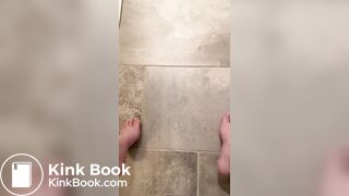 SCAT - Sexy girls Pooping 17