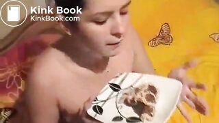 SCAT - Sexy girls Pooping 15