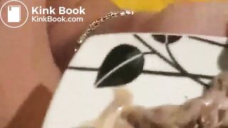 SCAT - Sexy girls Pooping 15