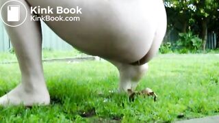 SCAT - Sexy girls Pooping 18