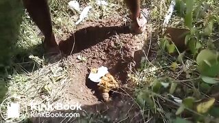 SCAT - Sexy girls Pooping 13