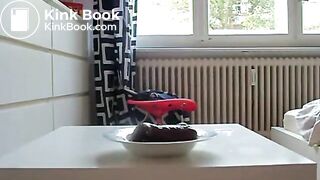SCAT - Sexy girls Pooping 15