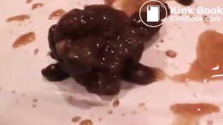 SCAT - Sexy girls Pooping 19