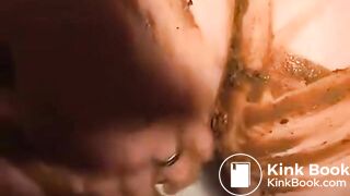 SCAT - Sexy girls Pooping 22